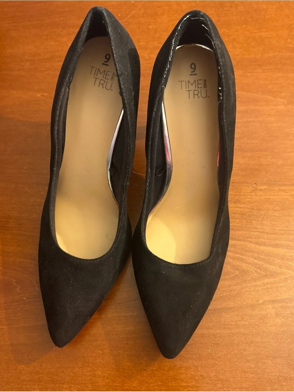 Time and Tru Black Suede Pointed Toe Pumps